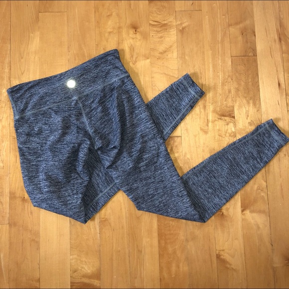 lululemon leggings - Picture 2 of 3